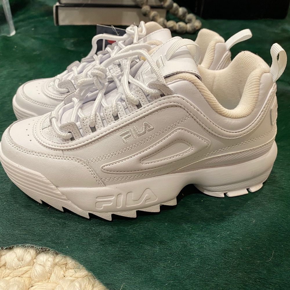 Chunky White Fila Sneakers, New With Tags, Size 7.